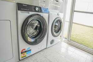 Townhome, Garden View | Interior - StayAU Pet-friendly Haven Escape in WA (Secret Harbour)