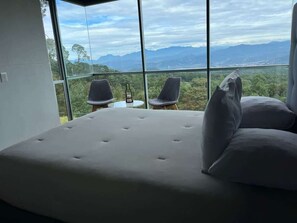 4 bedrooms, WiFi, bed sheets - ¡Magnífico rancho con espectacular vista al lago! (Casas Viejas)