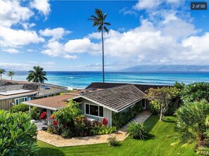 Exterior - Breathtaking Oceanfront Home Bungalow with Stunning Full 280 Degree Ocean Views (Lahaina)