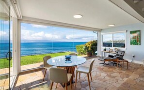 Interior - Breathtaking Oceanfront Home Bungalow with Stunning Full 280 Degree Ocean Views (Lahaina)