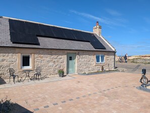 Exterior - Warm and accessible coastal cottage with sustainable design — coming soon (Lossiemouth)