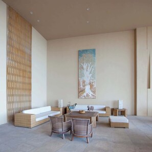 Interior - Marina View Suite · Beach Club · Housekeeping (La Paz)