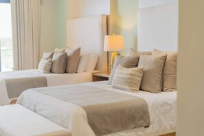 1 bedroom, iron/ironing board, WiFi, bed sheets - Vistamar Suite: Beach Access, Pool & Family Fun! (La Paz)