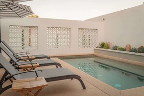 Pool - Palma Suites whole building up to 16 guests (La Paz)