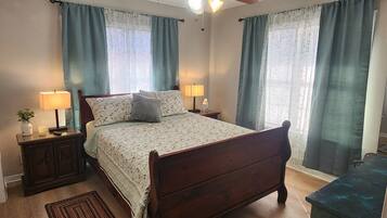2 chambres, fer et planche à repasser, lit parapluie, Wi-Fi gratuit