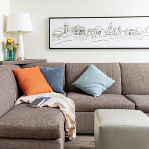 In-room safe, desk, laptop workspace, blackout drapes - Hyatt House Ontario Airport (Ontario)