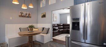 Nearby casino and wedding venues- 3 Bedroom home with ample outdoor space!