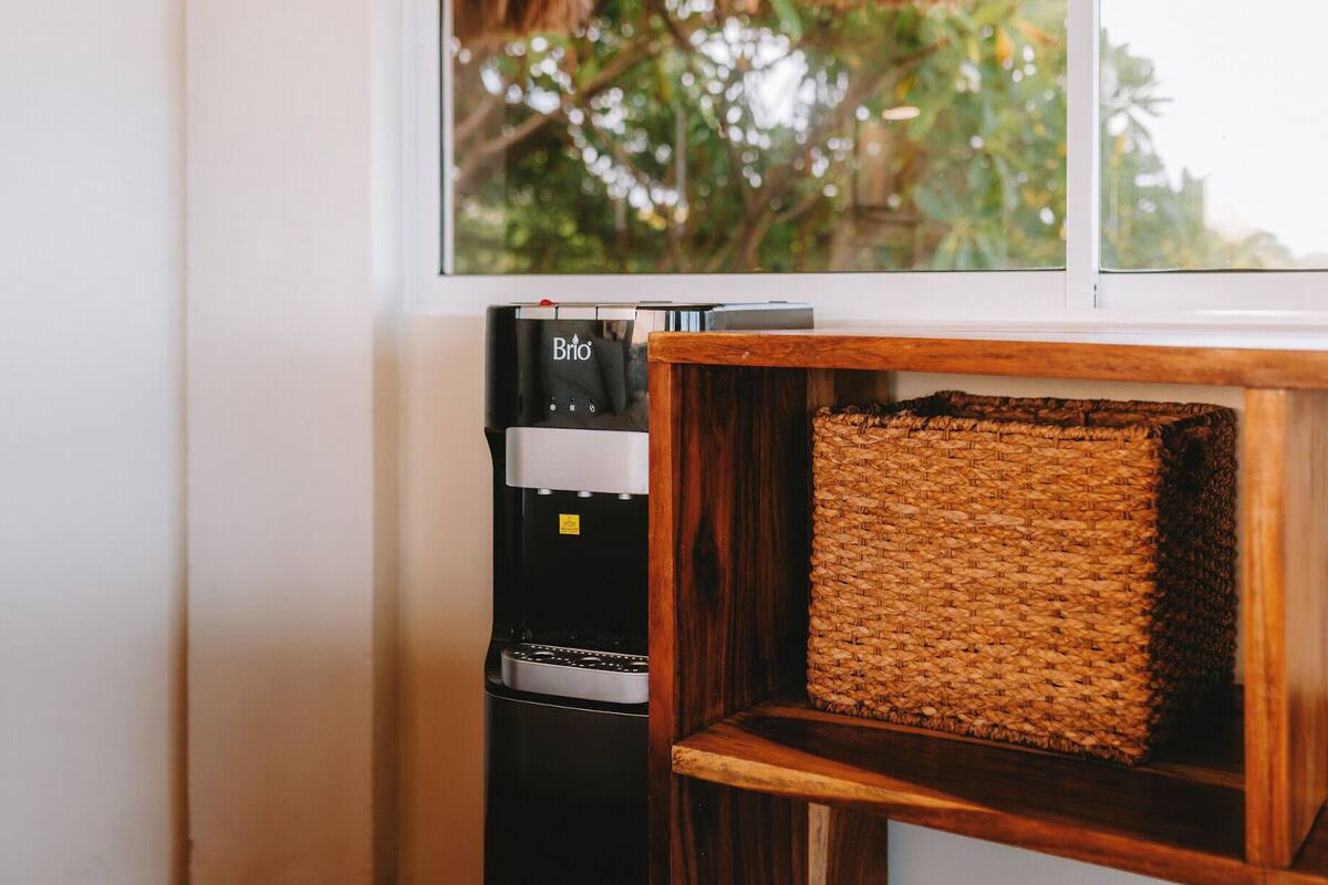 Room, Beach View | Interior