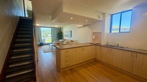 Interior - Unit 15 Beachpark Apartments (Port Macquarie)