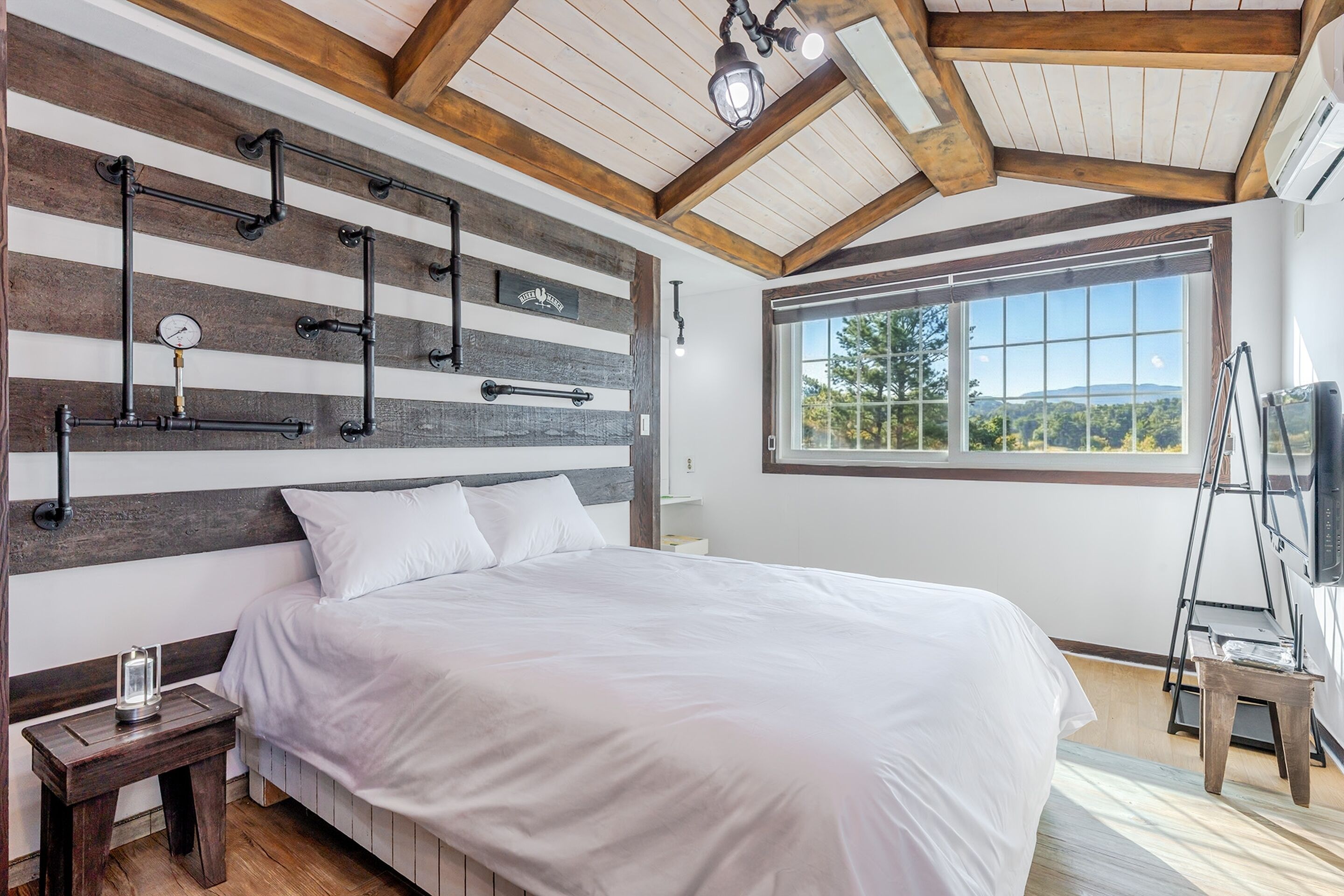 Rom – basic, 1 soverom (302) | 1 soverom og wi-fi (inkludert)