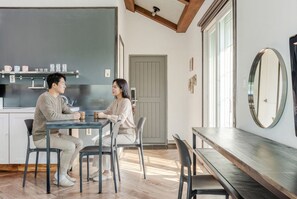 ベーシック ルーム 1 ベッドルーム (301) | 1 室のベッドルーム、WiFi (無料)