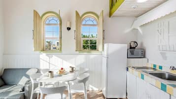 Basic Room, 1 Bedroom (203) | 1 bedroom, free WiFi