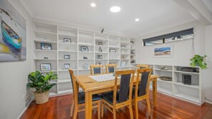 Dining - Tranquility At Lighthouse Beach (Port Macquarie)