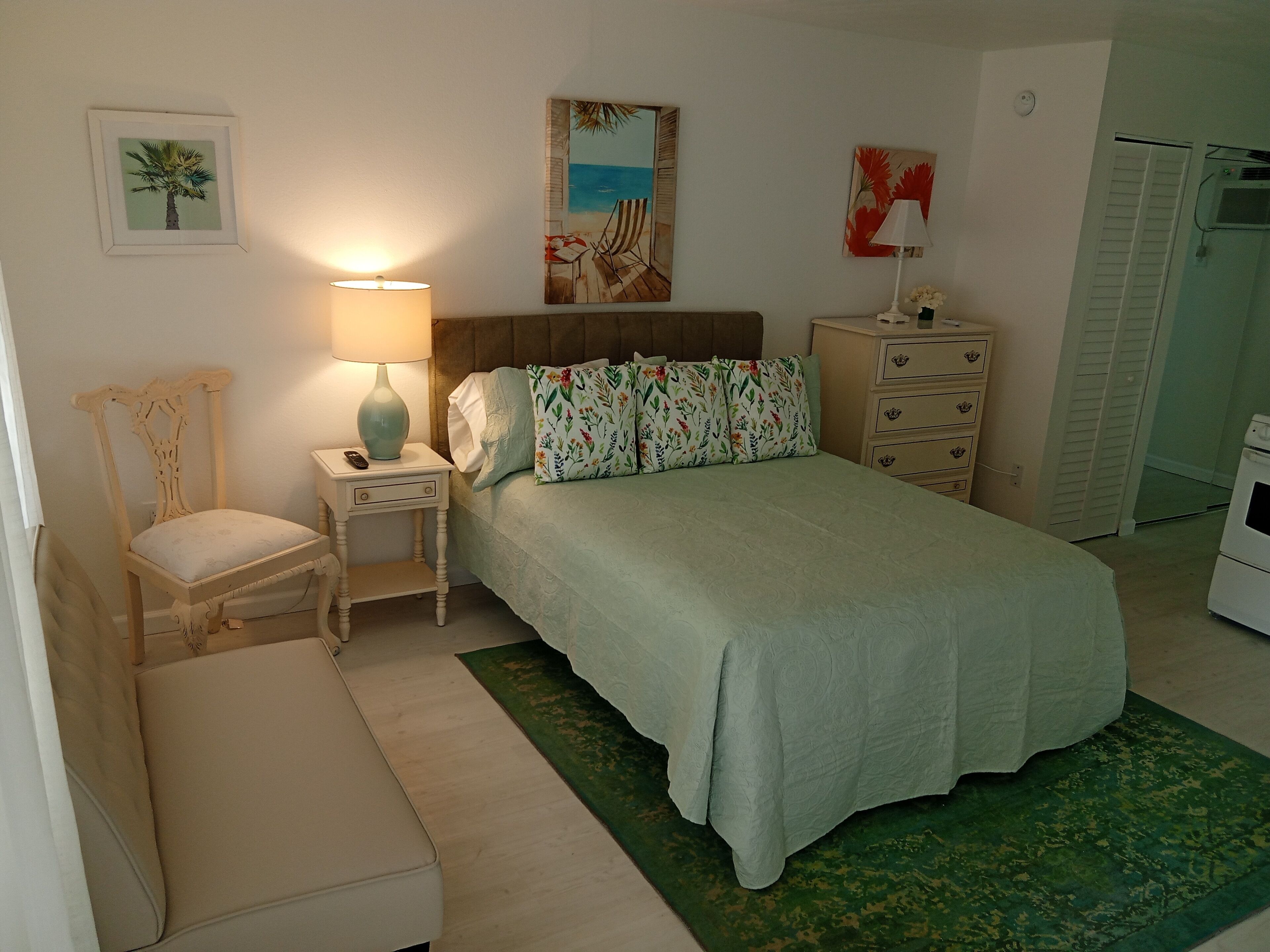 1 bedroom, WiFi, bed sheets