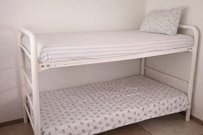 Room - Valencia's Guesthouse (Nuku'alofa)
