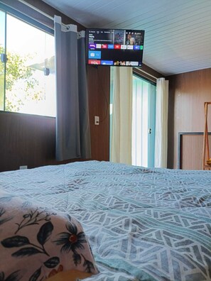 1 quarto, ferros/tábuas de passar roupa, Wi-Fi, roupa de cama