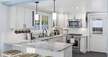 Coastal Escape w/ Pool - Near Niantic & Beaches