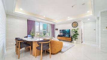 Comfort Triple Room | Interior