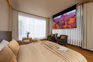 Senior dubbelrum | Duntäcken, mörkläggningsgardiner, ljudisolering och gratis wi-fi