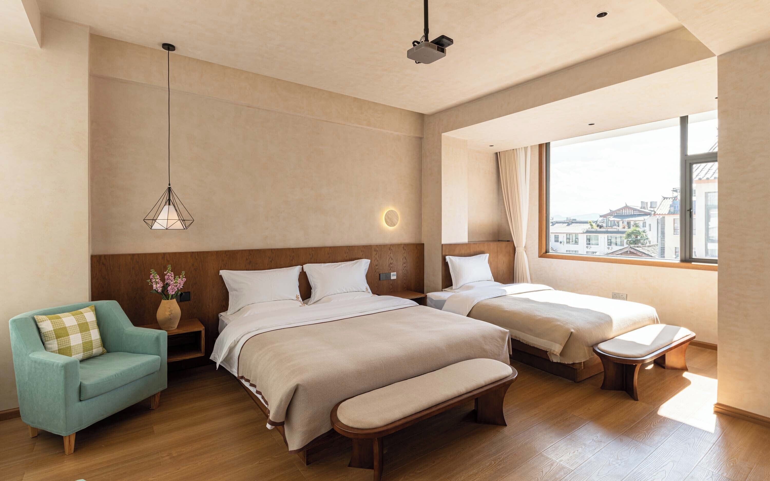 Suite estudio Prestigio | Edredón, cortinas blackout, insonorización y wifi gratis 