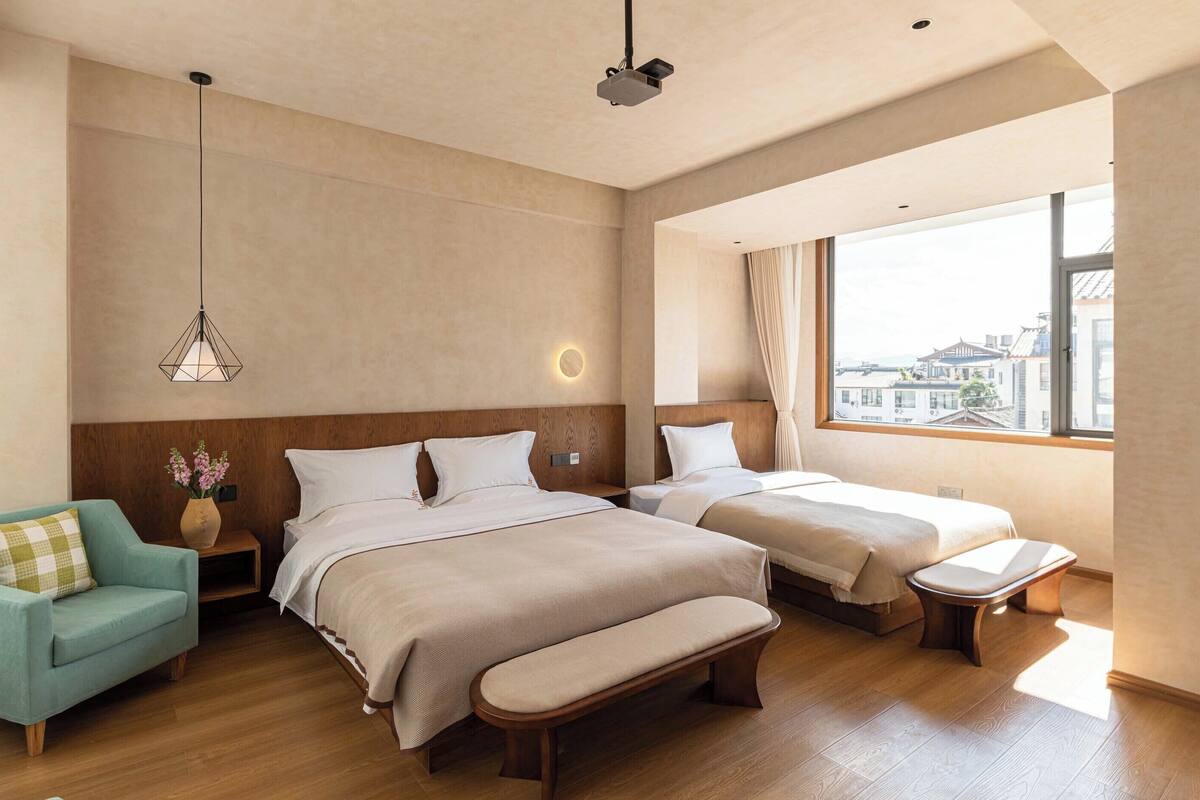 Suite estudio Prestigio | Edredón, cortinas blackout, insonorización y wifi gratis