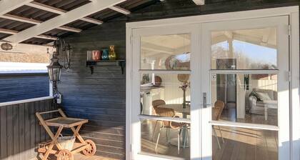 3 bedroom nice home in Melby