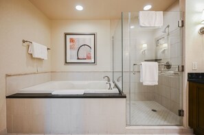 Shower, jetted bath, hair dryer, towels - SVS: 2BD/2BA Studio Combo | Strip View Balcony | Full Kitchen | Signature at MGM (Las Vegas)