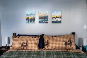4 slaapkamers, een strijkplank/strijkijzer, wifi, beddengoed