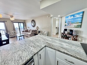 Smart TV - Regatta 101B – Gulf Front Corner Unit | 3BR / 2BA | Stunning Views + Updated Interior (Gulf Shores)