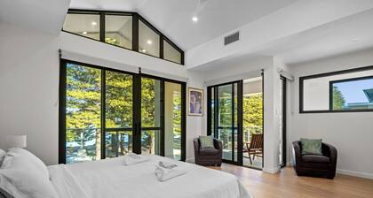 Harborview Modern 4 Bedroom Apartment 8F