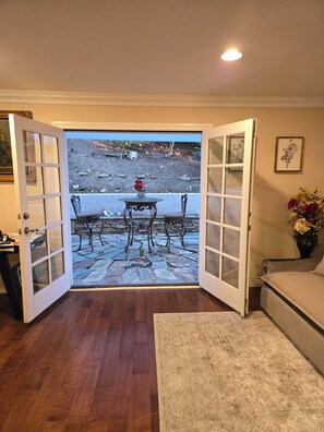 Fireplace - Home with breathtaking views (Monterey Park)