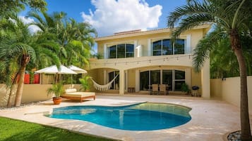 Deluxe-Villa, Mehrere Schlafzimmer, Balkon, Poolblick | Pool