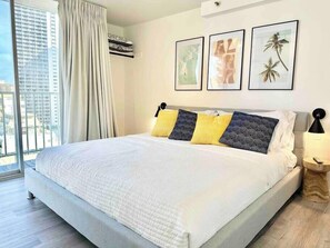 1 bedroom, iron/ironing board, WiFi, bed sheets - Stunning Lux Boutique 1bdrm near Waikiki Beach (Honolulu)