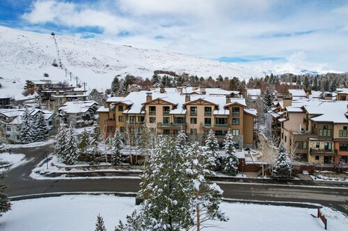 Elkhorn Springs Retreat! With SVEA resort access!