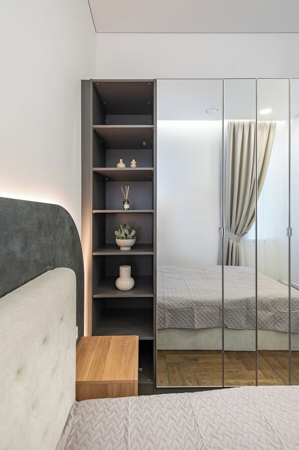 2 chambres, fer et planche à repasser, Wi-Fi, literie fournie