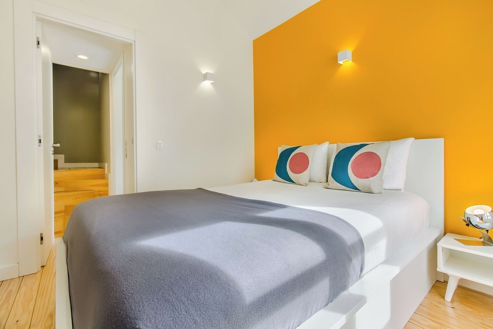 Bügeleisen/Bügelbrett, Reisekinderbett, WLAN, Bettwäsche