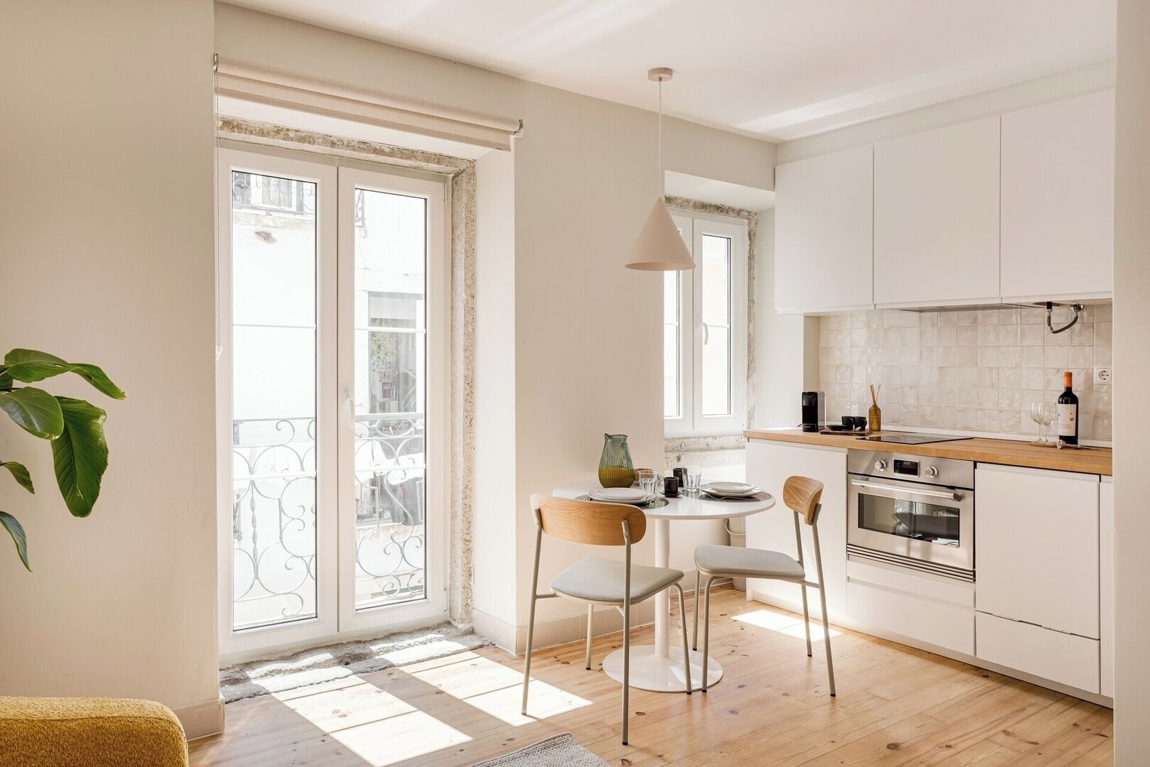 Réfrigérateur, four, plaque de cuisson, lave-vaisselle