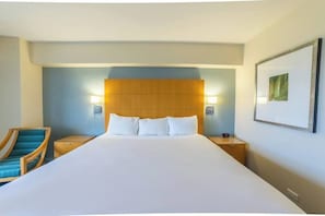 Room - Ocean View High Floor Unit @ The Ala Moana Hotel (Honolulu)