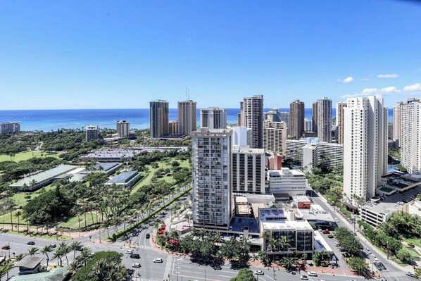 Aerial view - Economy Penthouse 2BDRM with Ocean Views (Honolulu)