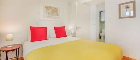 Strygejern/strygebræt, weekendseng, Wi-Fi, sengetøj