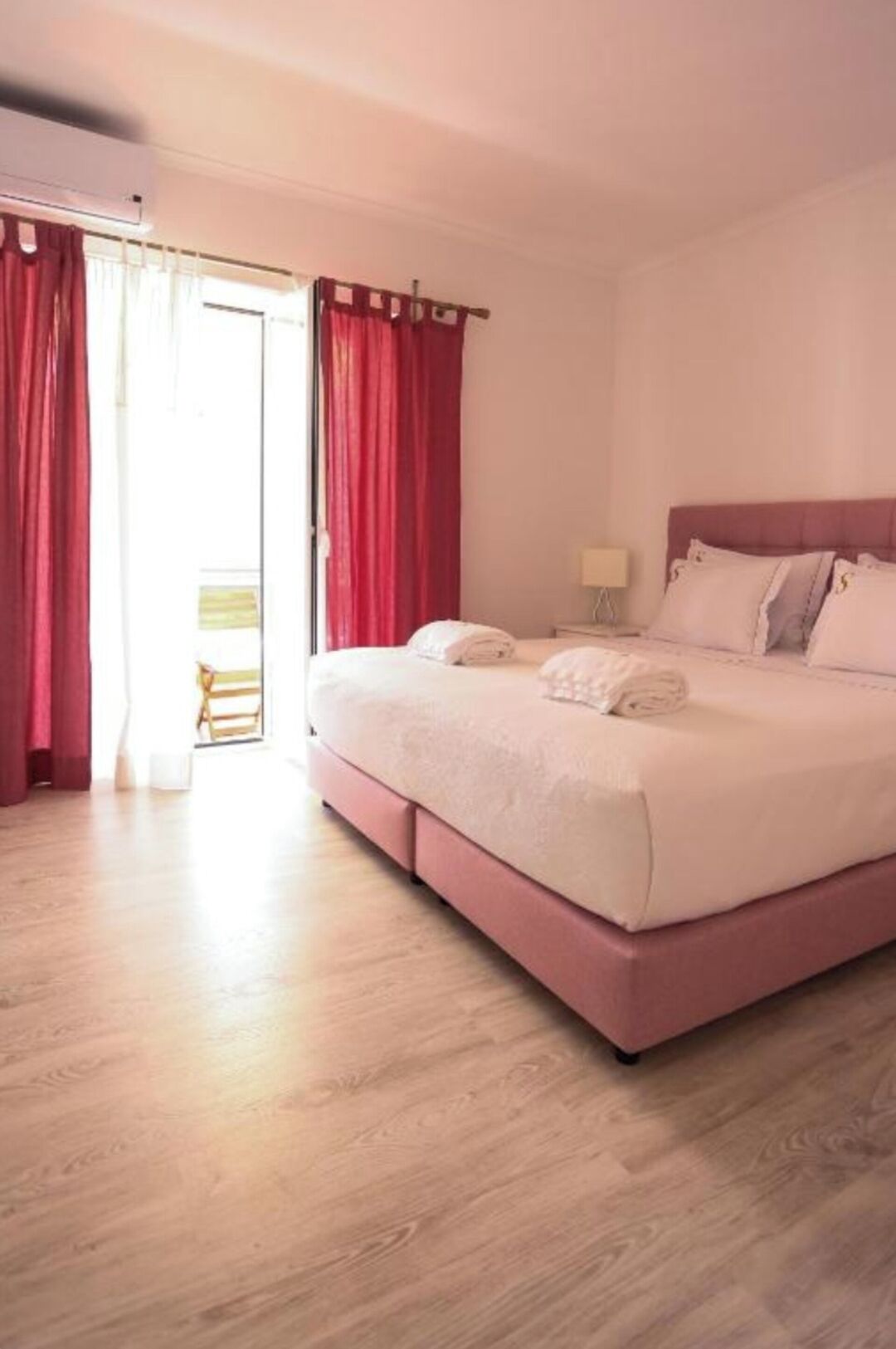 Reisekinderbett, WLAN, Bettwäsche