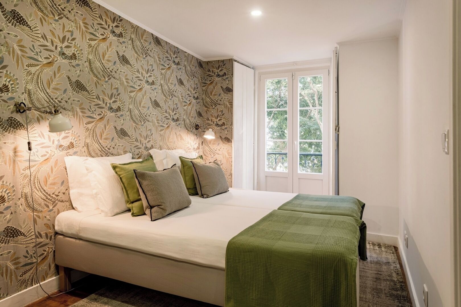 1 slaapkamer, een strijkplank/strijkijzer, reisbedje, wifi