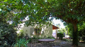 Unclassified image, 3 of 18, button - Amazing home in Lauris (Lauris)