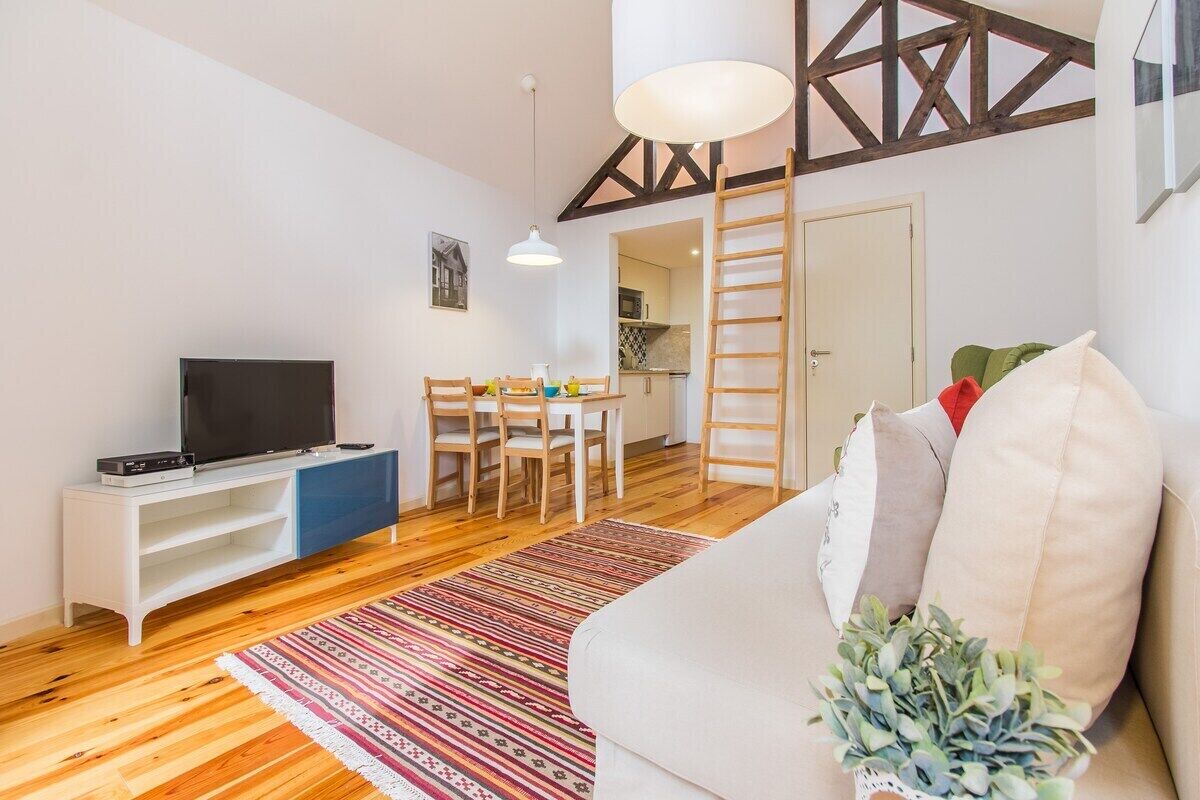 Bright Alfama Loft With Mezzanine | Guest Inn - Alfama