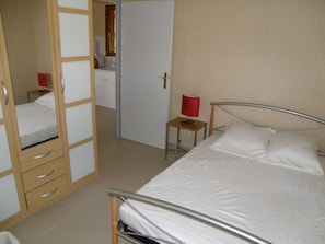 Wi-Fi gratuit, draps fournis