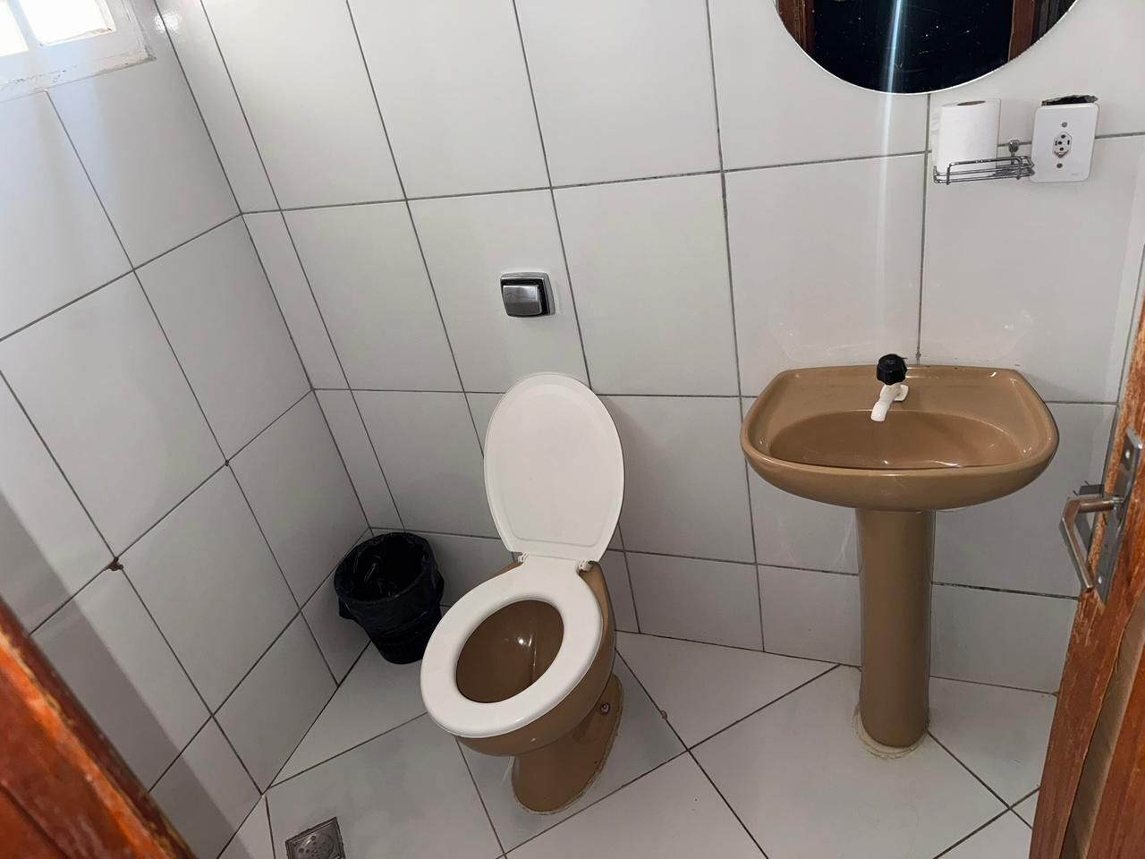 ห้องทวิน | ห้องน้ำ