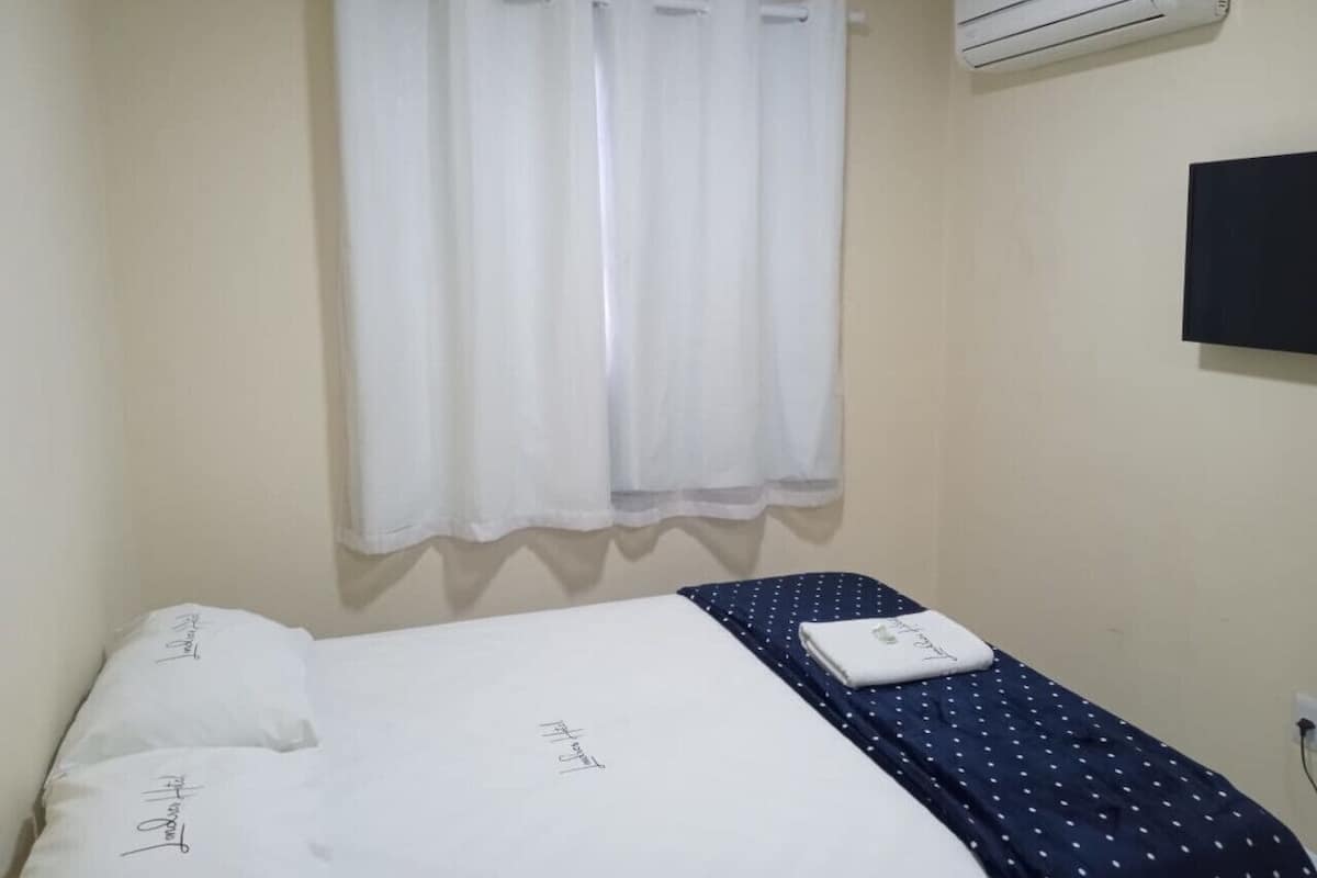 Habitación con 2 camas individuales | Minibar, wifi gratis y ropa de cama