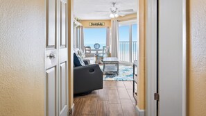 Smart TV - Charming Beachfront Gem Condo Featuring Exceptional Views (Belleair Beach)