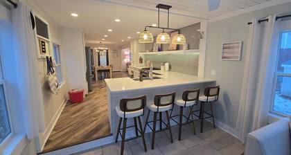 Lake James Lakehouse Retreat w/ Huge Deck, Dockspace, Great Views & room for 12!