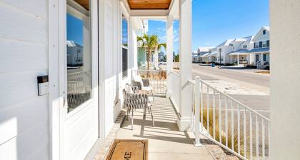 4BR Home @ Summer Salt • Sleeps 8 • Pool & Near Beach